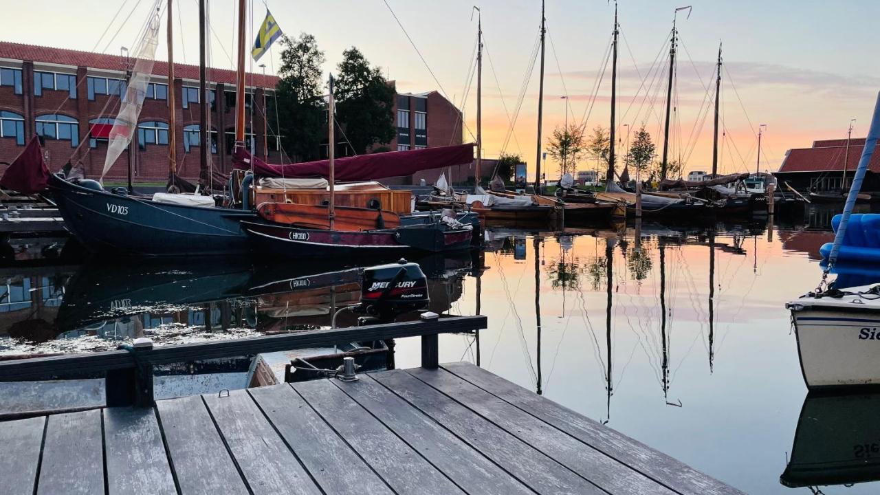 Woonboot 4 Harderwijk Hotel ภายนอก รูปภาพ