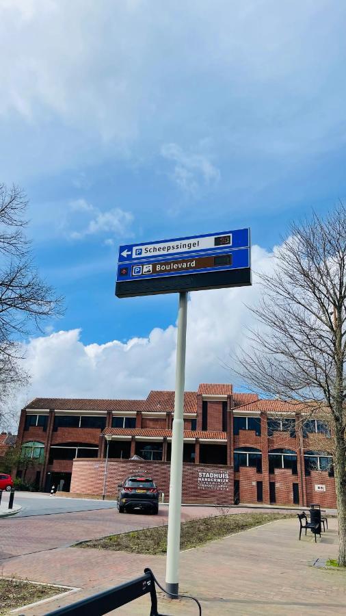 Woonboot 4 Harderwijk Hotel ภายนอก รูปภาพ