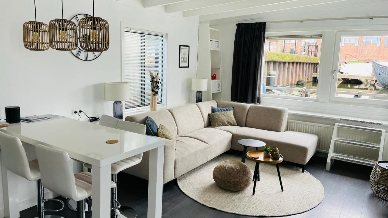 Woonboot 4 Harderwijk Hotel ภายนอก รูปภาพ
