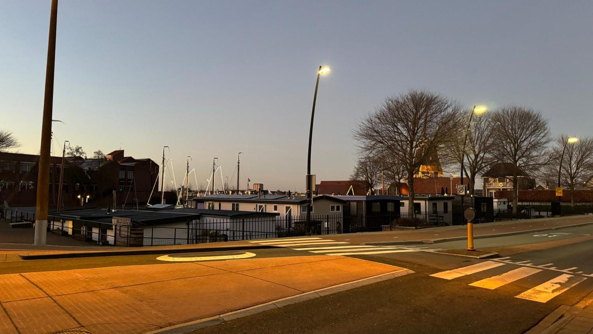 Woonboot 4 Harderwijk Hotel ภายนอก รูปภาพ