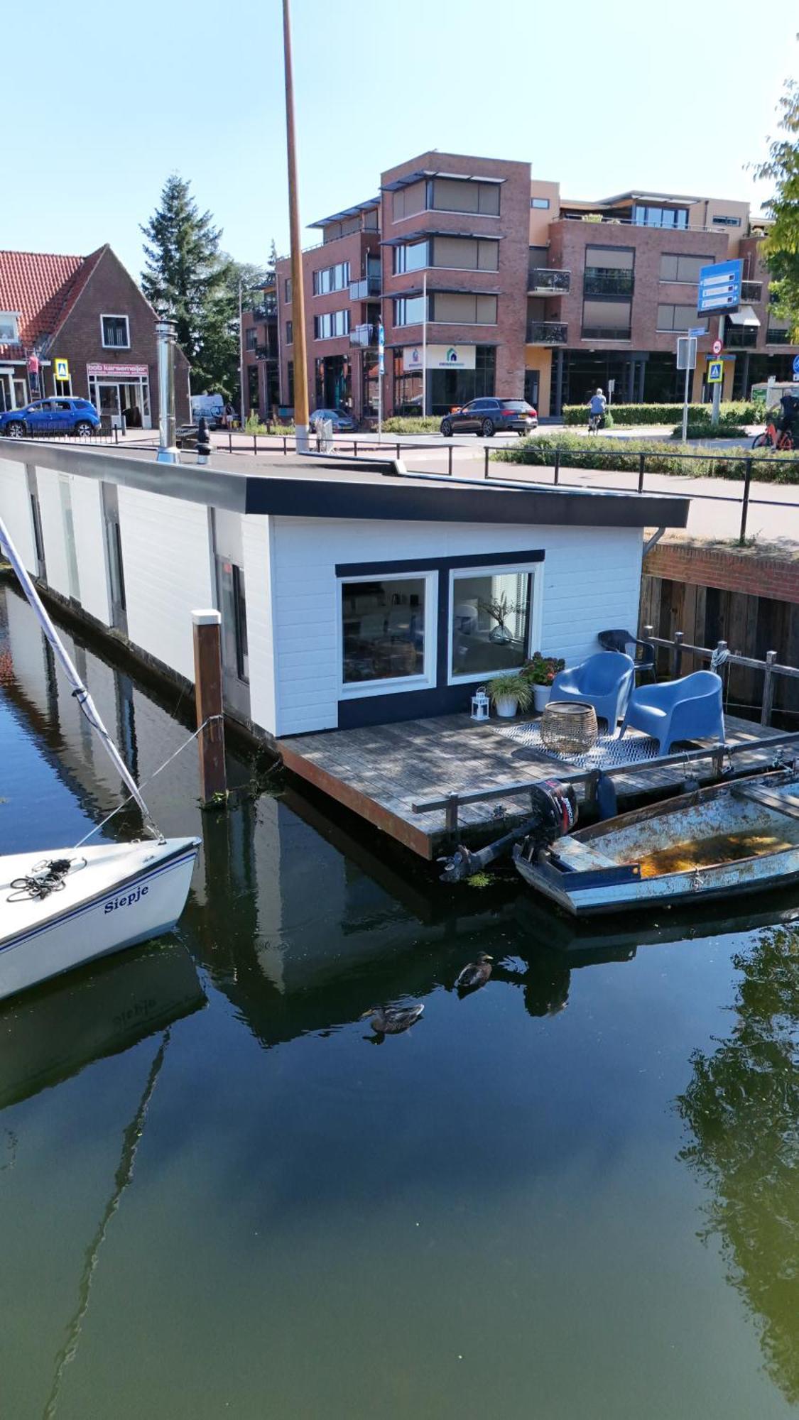 Woonboot 4 Harderwijk Hotel ภายนอก รูปภาพ