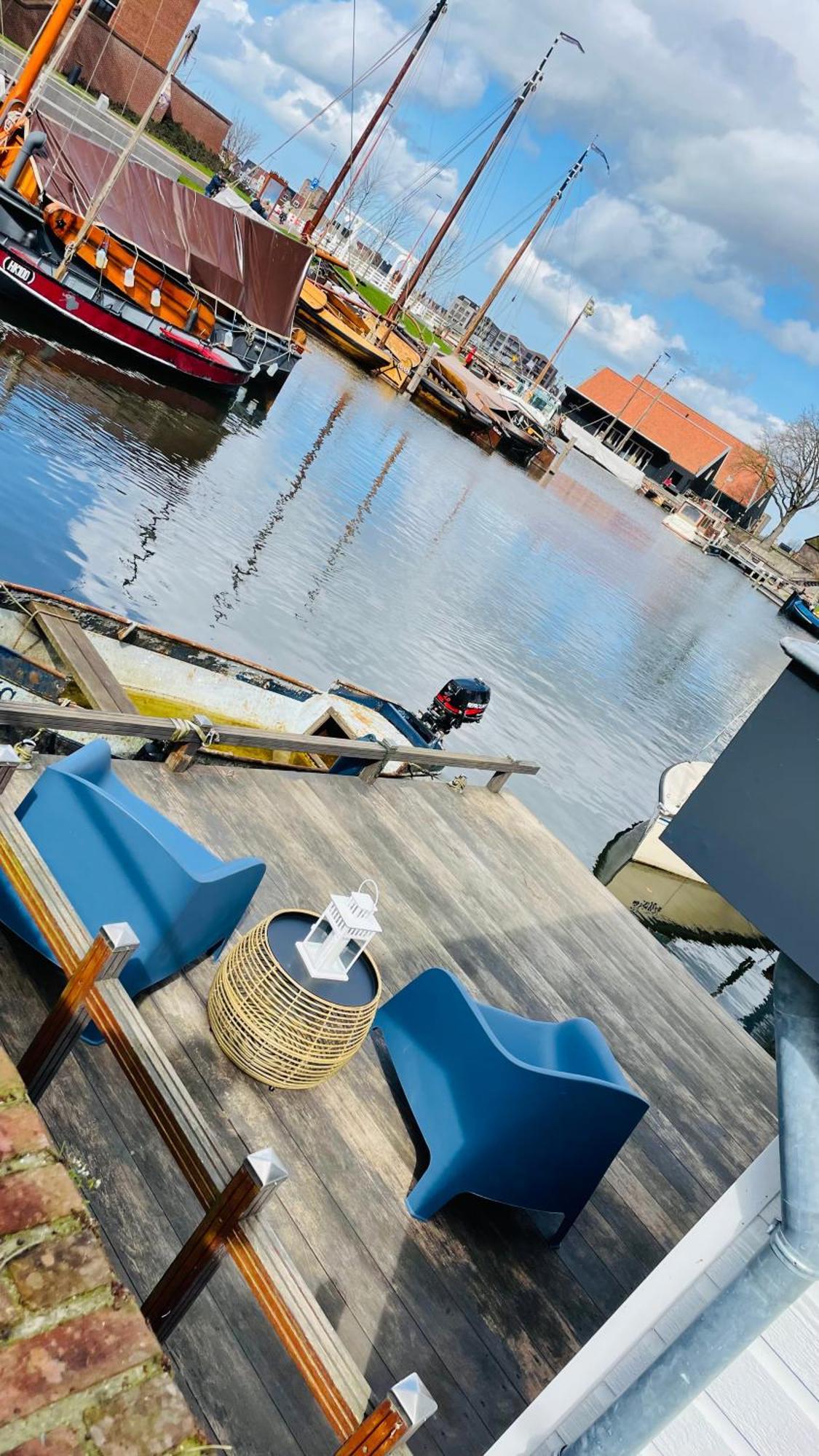 Woonboot 4 Harderwijk Hotel ภายนอก รูปภาพ